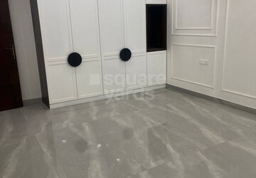 Room in 3 BHK Apartment at Arvind Nagar Chs, Santacruz East – for Sale