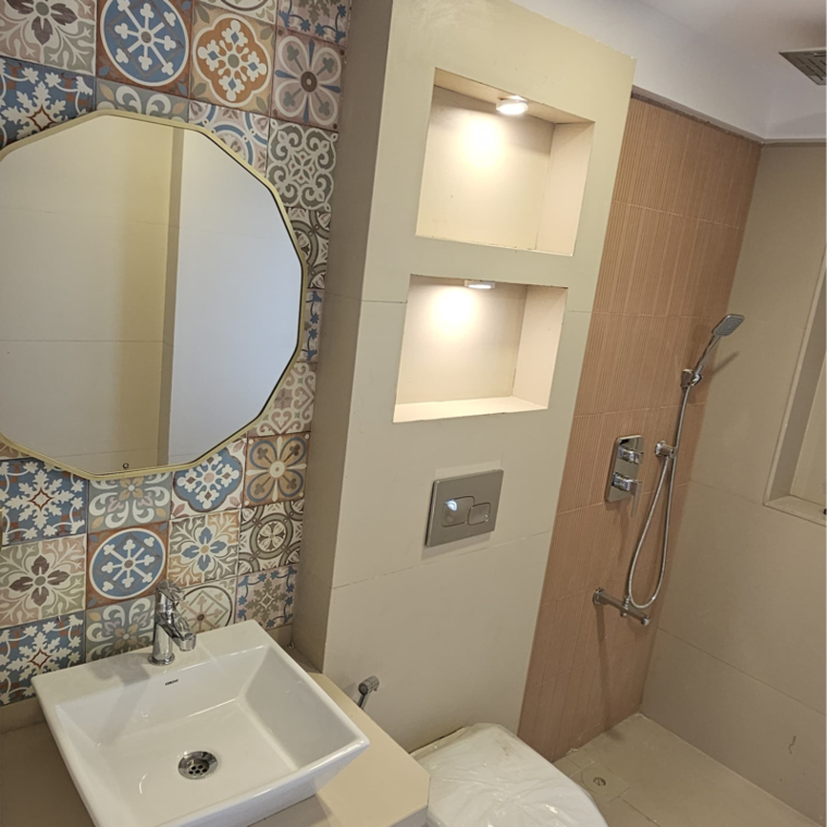 Bathroom, vile parle east 3 Bedroom 1025 Sq.Ft. Apartment In Vile Parle East Mumbai 9379596
