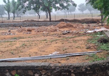 Plot Area in  Land at Sector 72a – for Rent