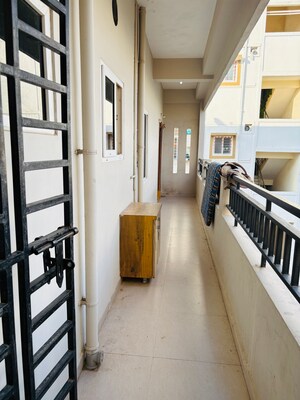 2 BHK Builder Floor For Rent in Nallagandla