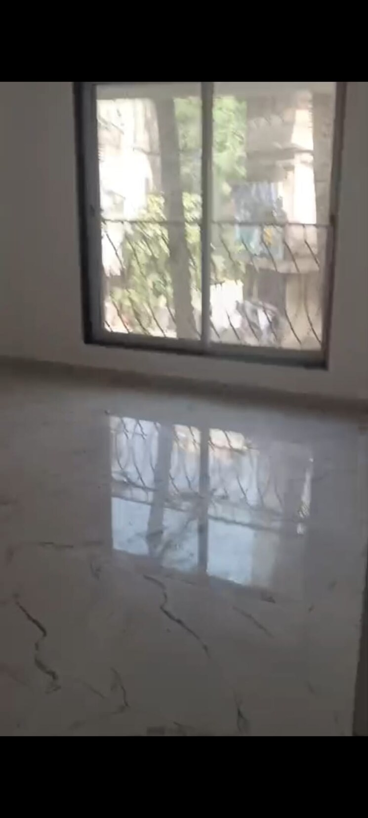 Room, vile parle east Studio 400 Sq.Ft. Apartment In Vile Parle East Mumbai 9379589