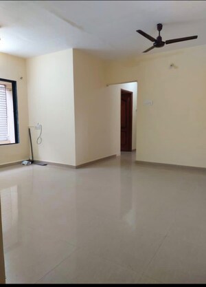 2 BHK Apartment For Rent in RNA NG Suncity Phase II, Kandivali East