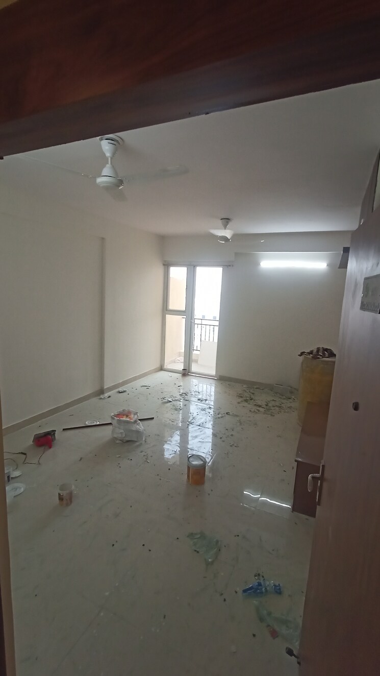 Room, signature-global-prime 2 Bedroom 573 Sq.Ft. Apartment In Sector 63a Gurgaon 9379647