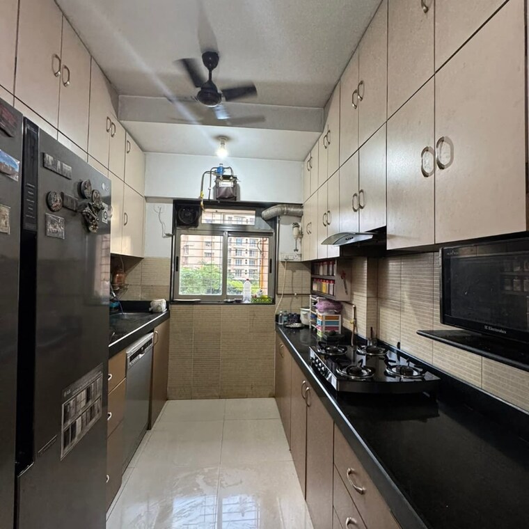 Kitchen, lodha-splendora 2 Bedroom 800 Sq.Ft. Apartment In Bhayandarpada Thane 9379687