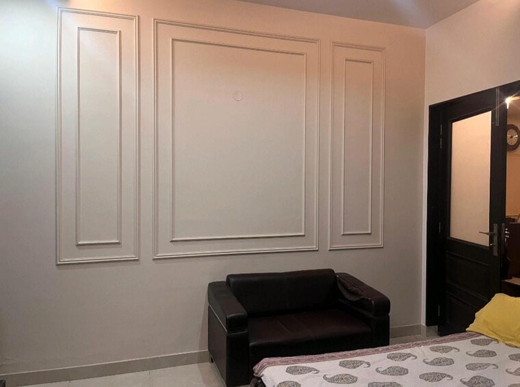 Living Room, sector 21d 4 Bedroom 4500 Sq.Ft. Builder Floor In Sector 21d Faridabad 9379600