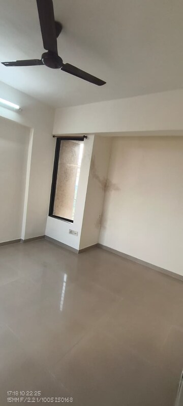 Room in 2 BHK Apartment at Squarefeet Grand Square, Anand Nagar – for Rent