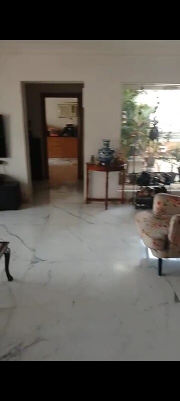 3 BHK Apartment For Rent in Frank Villa Apartment, Vile Parle East