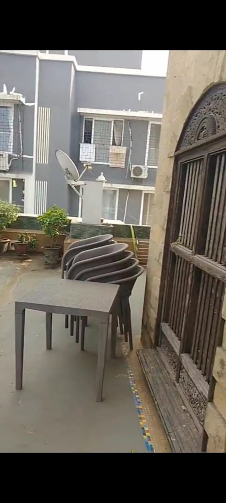 Balcony, frank-villa-apartment 3 Bedroom 1600 Sq.Ft. Apartment In Vile Parle East Mumbai 9379725