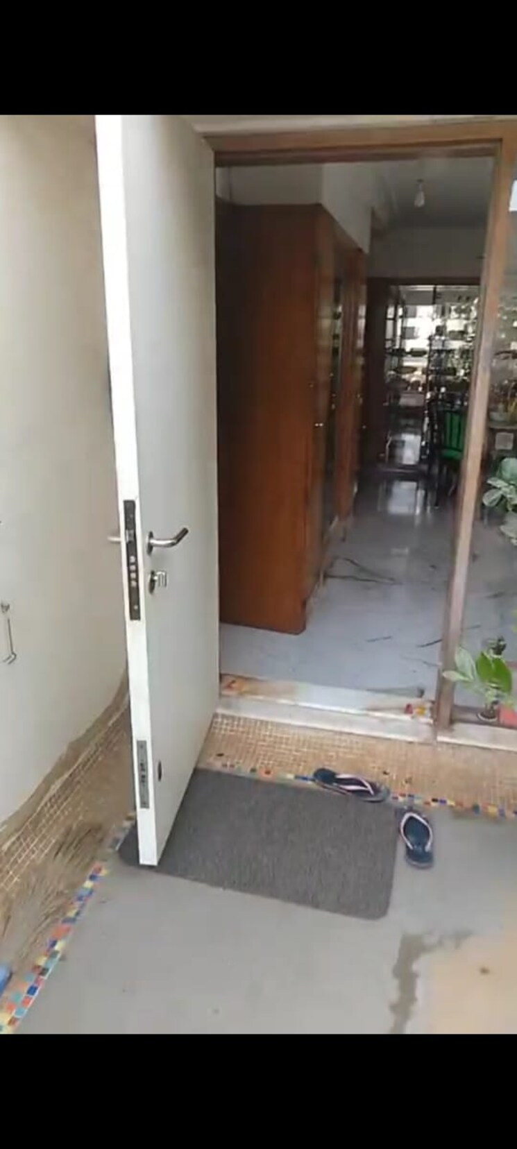 Bathroom, frank-villa-apartment 3 Bedroom 1600 Sq.Ft. Apartment In Vile Parle East Mumbai 9379725