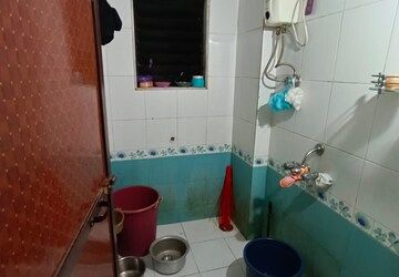 Master Bedroom in 1 BHK Apartment at Vartak Nagar – for Sale