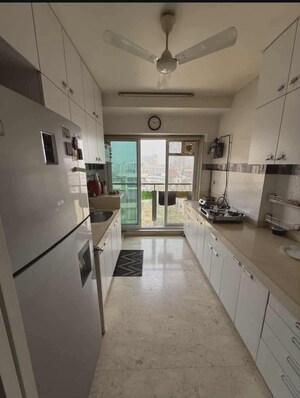 Kitchen in  Pg at Santacruz East – for Rent