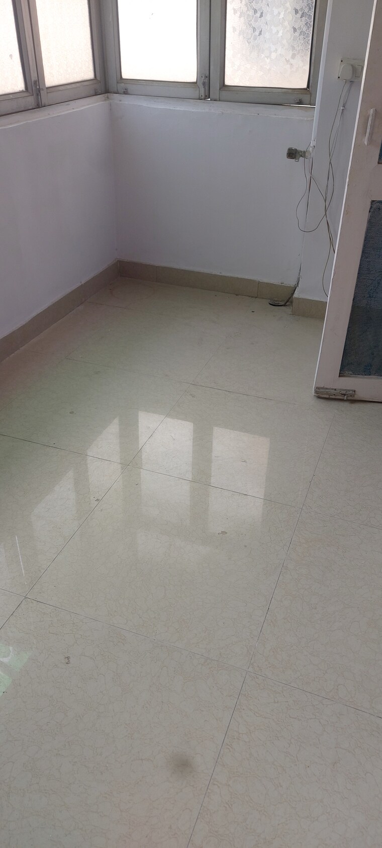 Room, ip extension 2.5 Bedroom 1110 Sq.Ft. Apartment In Ip Extension Delhi 9380127