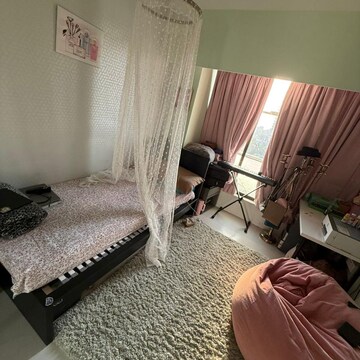 Master Bedroom in 3 BHK Apartment at Juhu – for Sale