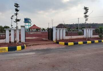 Land – Exterior View View at Maruti Udyog - for Rent