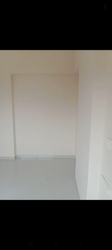 Room in 2 BHK Apartment at Kurla East – for Rent