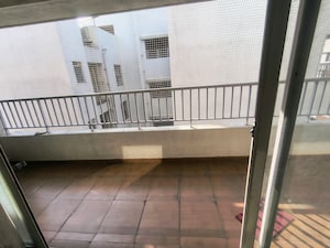 Balcony in 3.5 BHK Apartment at Amanora Victory Towers, Hadapsar – for Rent