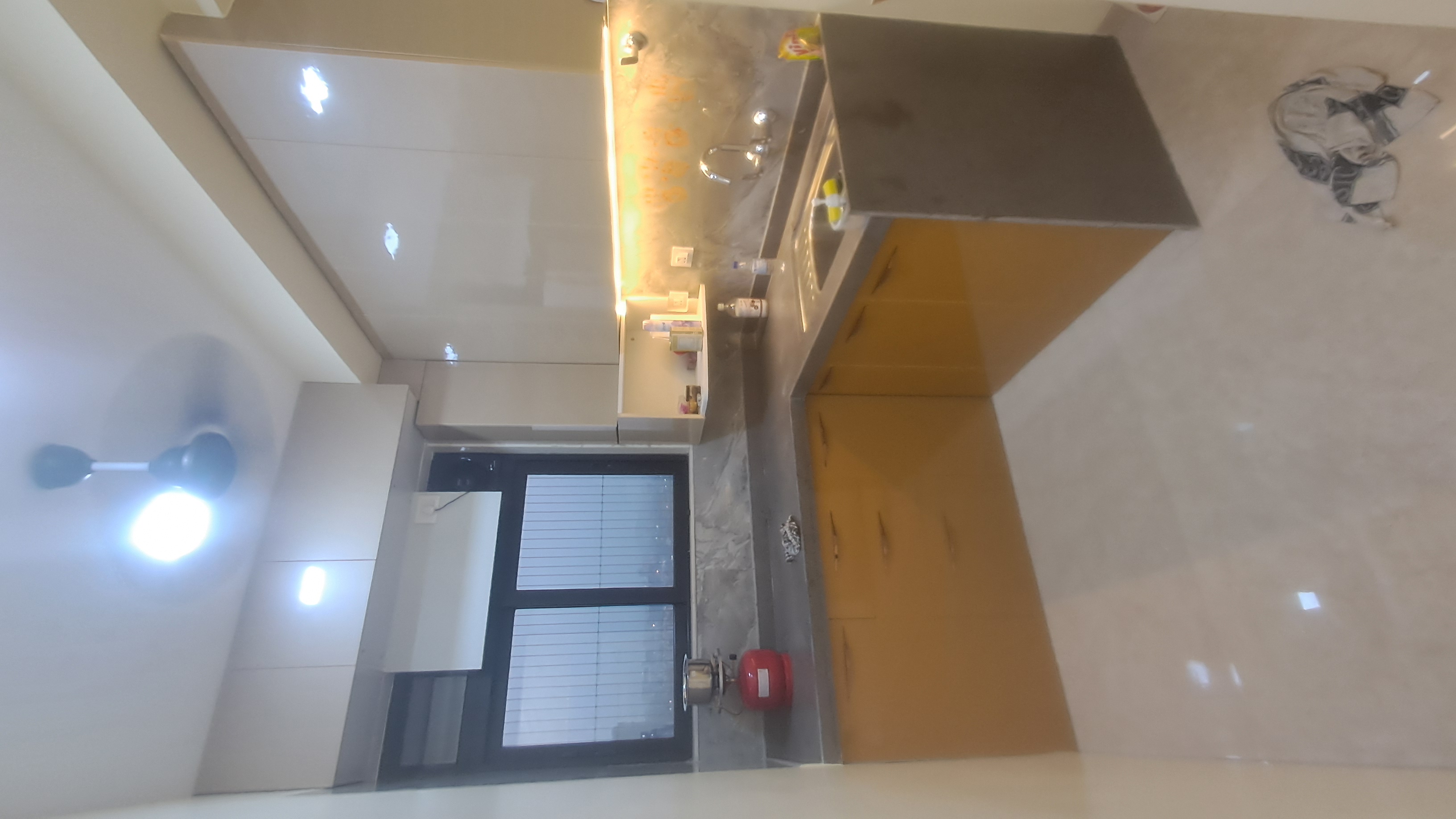 2 BHK Apartment For Rent in Dosti Eastern Bay