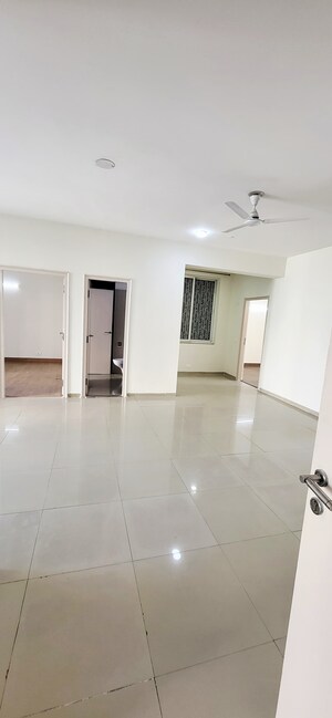 4 BHK Apartment For Rent in Emaar Palm Hills, Sector 77