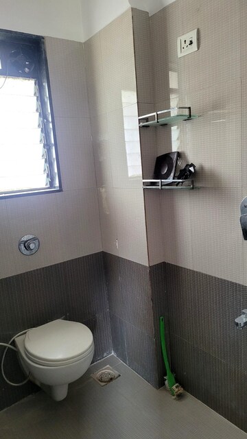 Kitchen in 1.5 BHK Apartment at Mohan Mansion CHS, Chunabhatti – for Sale