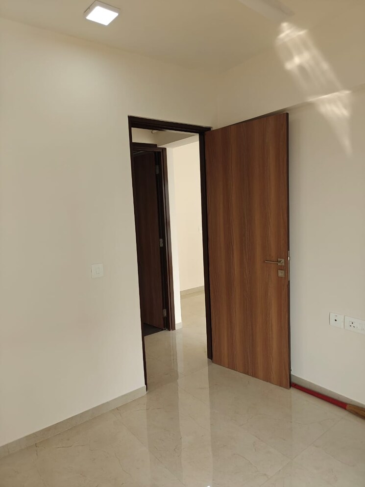 Room, piramal-vaikunth 2 Bedroom 750 Sq.Ft. Apartment In Balkum Pada Thane 9380482
