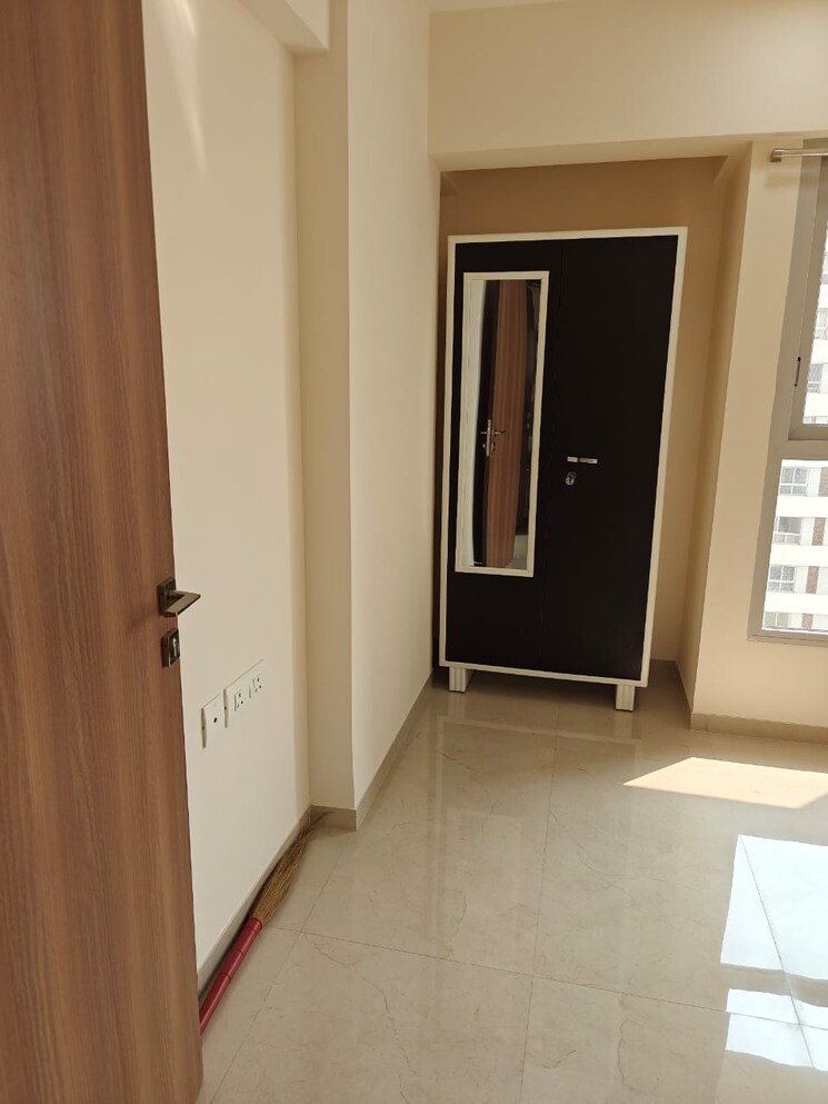 Room, piramal-vaikunth 2 Bedroom 750 Sq.Ft. Apartment In Balkum Pada Thane 9380482