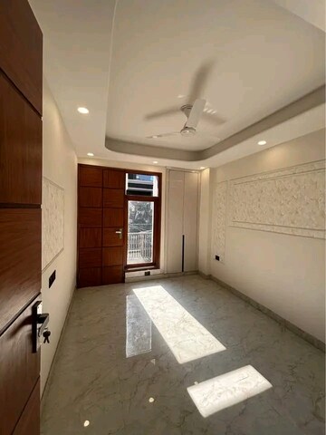 Kitchen in 2 BHK Builder Floor at Chattarpur – for Rent