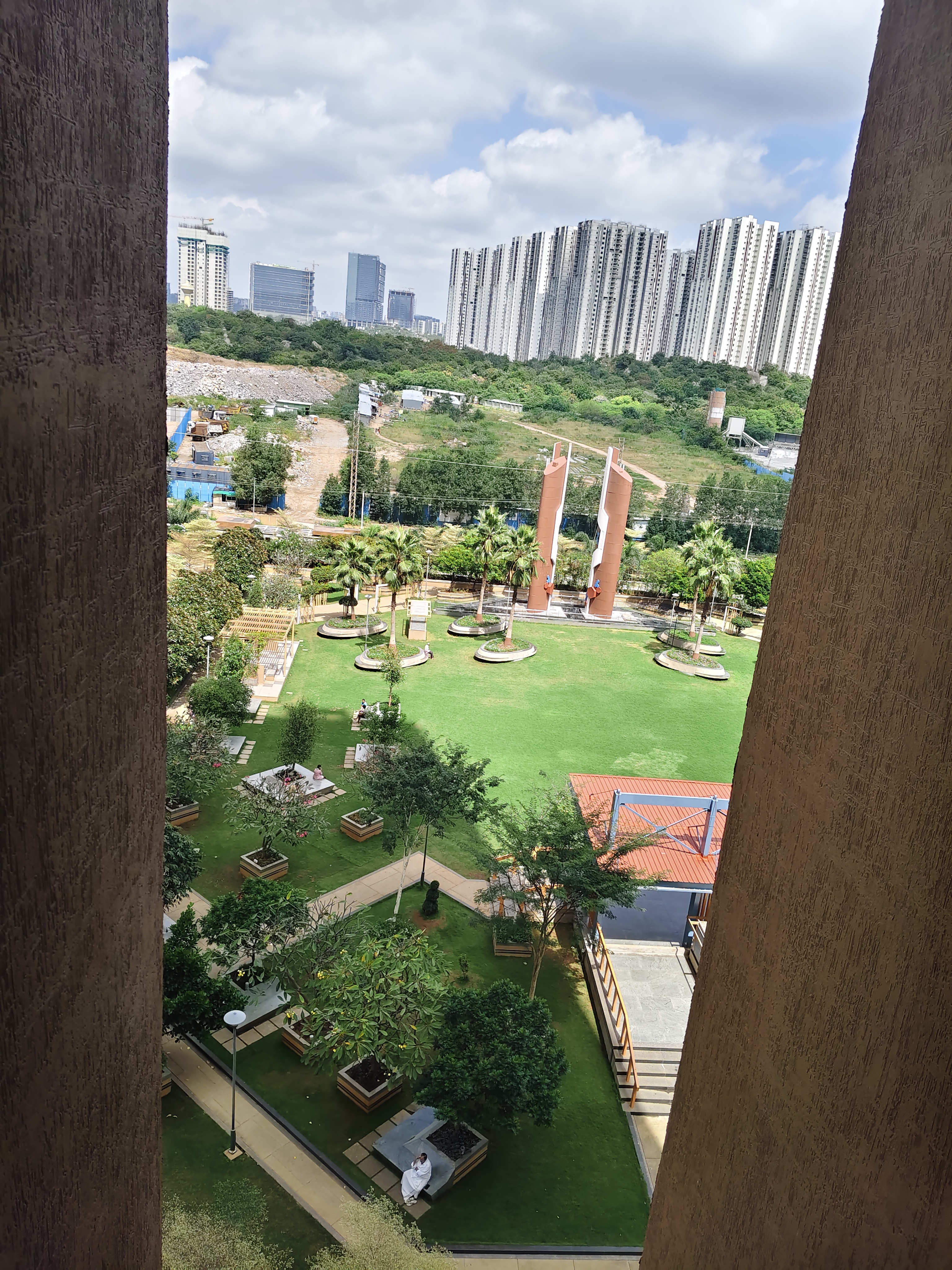 3 BHK + Pooja Room Apartment For Rent in Jayabheri The Summit