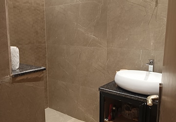 Bathroom in 3 BHK Independent House at Sector 31 – for Rent