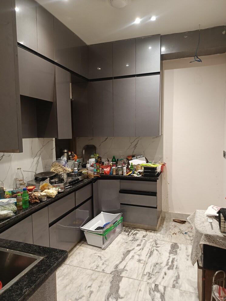 Kitchen, sector 31 3 Bedroom 170 Sq.Mt. Independent House In Sector 31 Noida 9380673