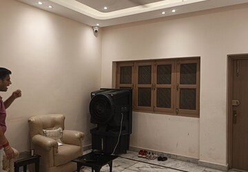 Living Room in 3 BHK Independent House at Sector 31 – for Rent