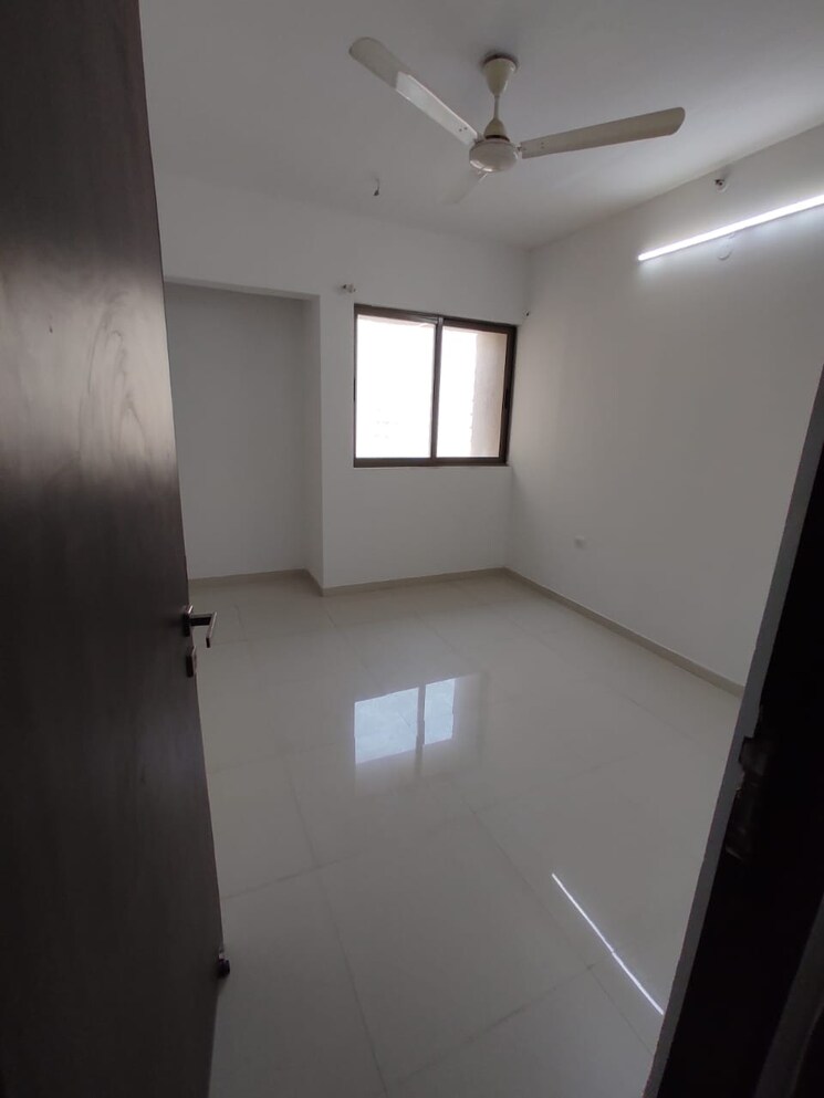 Room, lodha-splendora 2 Bedroom 750 Sq.Ft. Apartment In Ghodbunder Road Thane 9380703