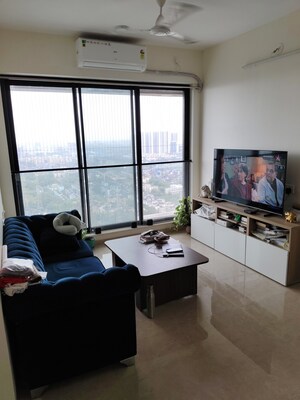 Team Area in 2 BHK Apartment at Dosti Eastern Bay, Wadala – for Rent