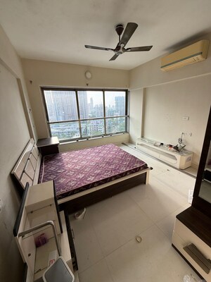 Bedroom in 4 BHK Apartment at Darshan Rico, Lower Parel – for Rent