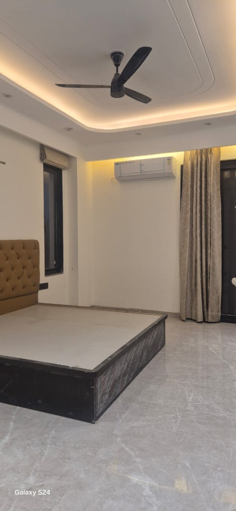 Bedroom, super-mart-1 3 Bedroom 2070 Sq.Ft. Builder Floor In Sector 27 Gurgaon 9380830