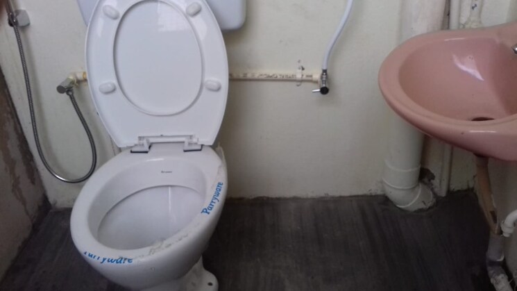 Bathroom, halasuru 1.5 Bedroom 550 Sq.Ft. Independent House In Halasuru Bangalore 9380831