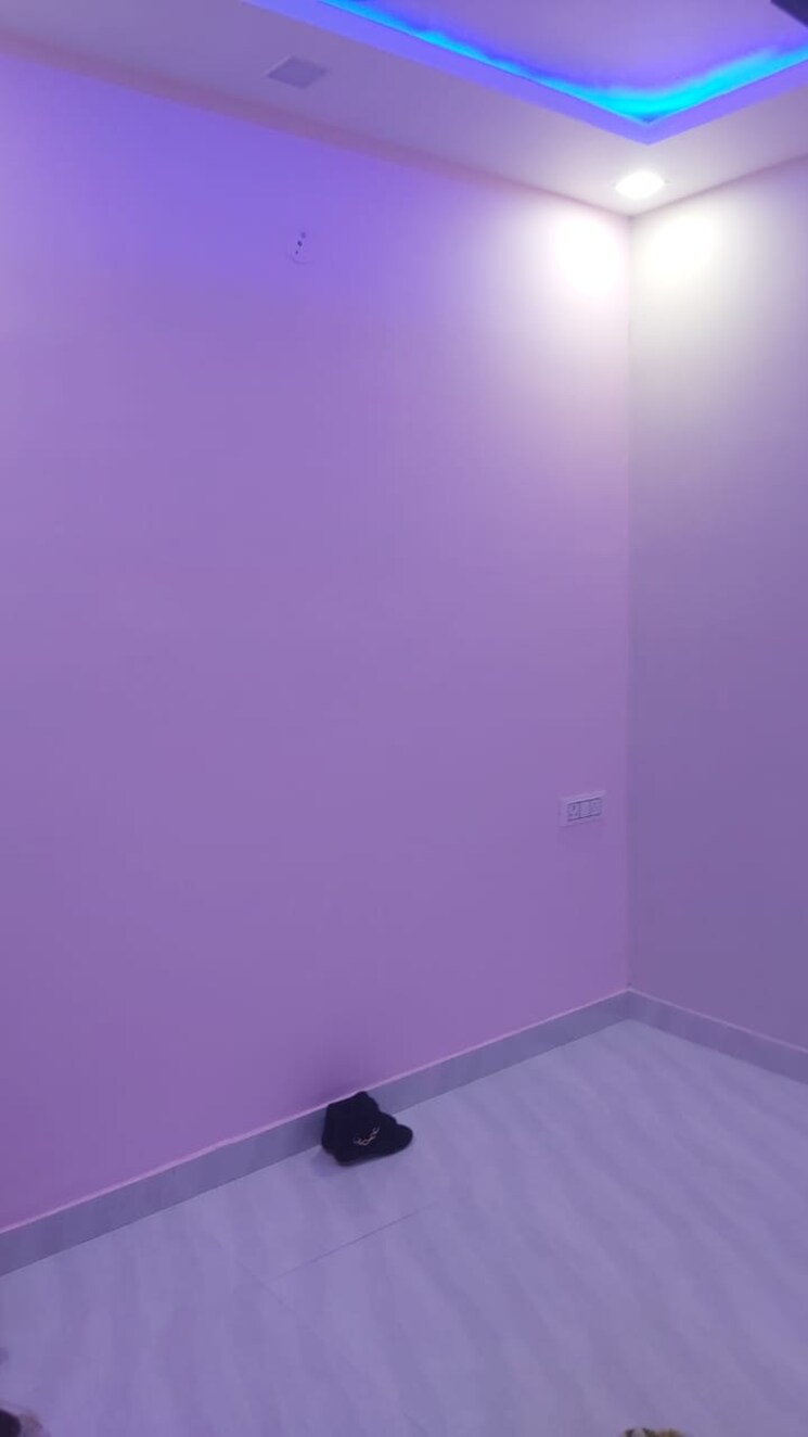 undefined, mayur vihar 2.5 Bedroom 550 Sq.Ft. Builder Floor In Mayur Vihar Delhi 9380838