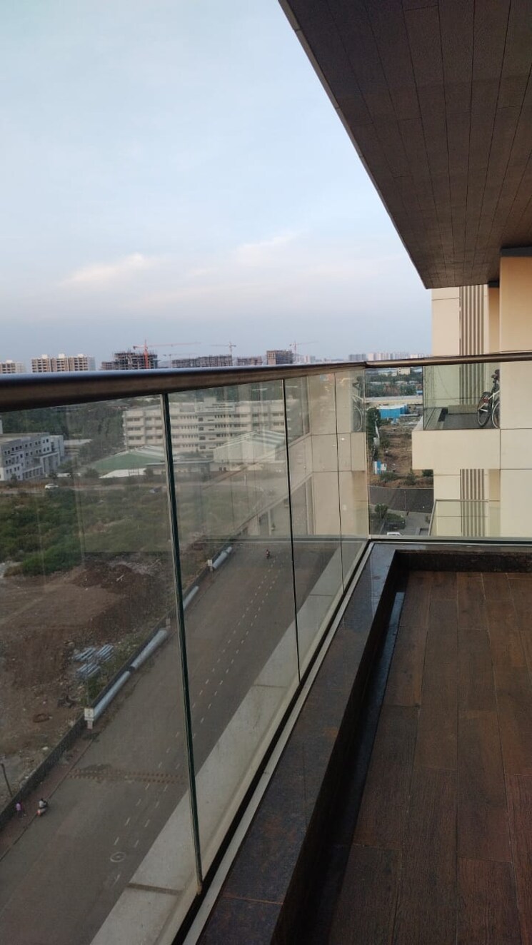 Balcony, panchshil-towers 6 Bedroom 6214 Sq.Ft. Penthouse In Kharadi Pune 9380847