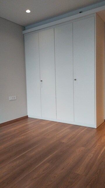 Room in 6 BHK Penthouse at Panchshil Towers, Kharadi – for Sale