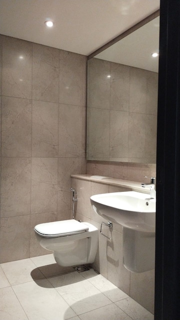 Bathroom in 6 BHK Penthouse at Panchshil Towers, Kharadi – for Sale