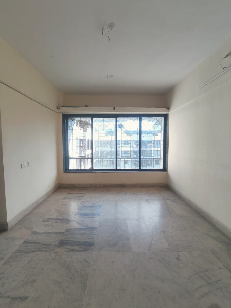 Room, tulsidham-complex 1 Bedroom 575 Sq.Ft. Apartment In Kapur Bawdi Thane 9380856