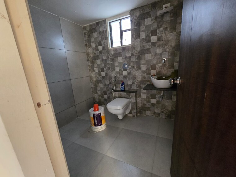 Bathroom, new vip road 4 Bedroom 2050 Sq.Ft. Independent House In New Vip Road Vadodara 9380868