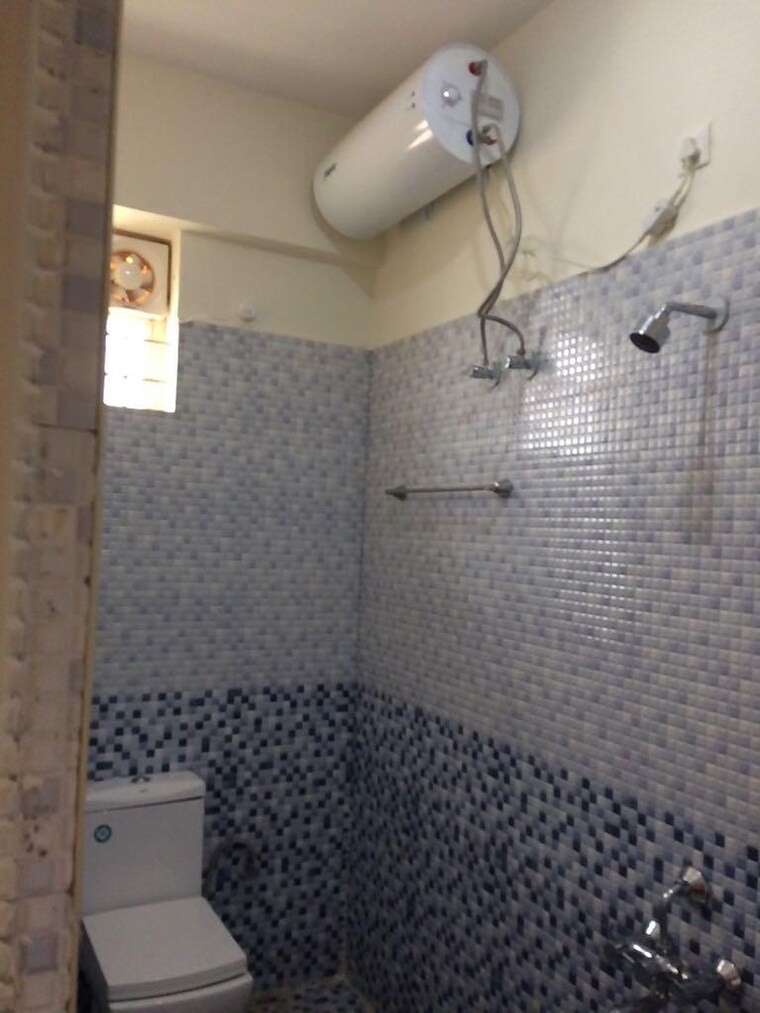 Bathroom, srinis-viviana 3 Bedroom 1680 Sq.Ft. Apartment In Sarjapur Road Bangalore 9380895