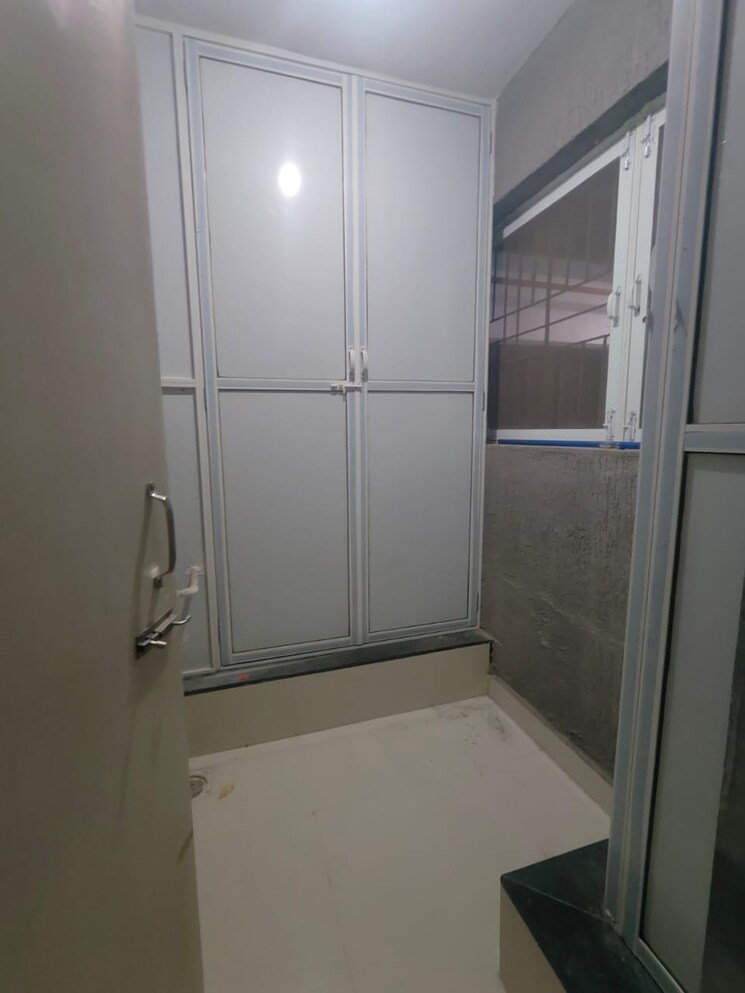 Bathroom, ashar-metro-towers 2 Bedroom 644 Sq.Ft. Apartment In Vartak Nagar Thane 9380896