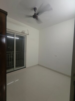 Room in 2 BHK Apartment at Ashar Metro Towers, Vartak Nagar – for Rent