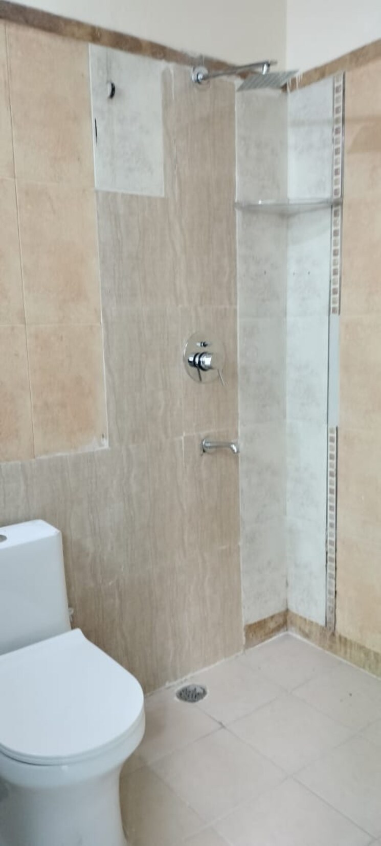 Bathroom, unitech-fresco 3 Bedroom 1877 Sq.Ft. Apartment In Sector 50 Gurgaon 9380902