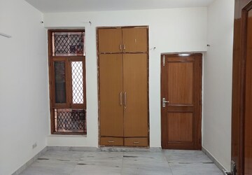 Room in 6 BHK Villa at Sai Kutir Sector 49, Sector 49 – for Sale