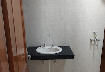 Bathroom in 6 BHK Villa at Sai Kutir Sector 49, Sector 49 – for Sale