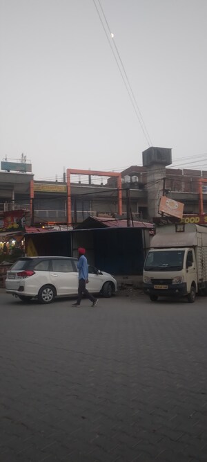  Shop For Rent in Vip Road