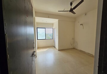 Room in  Office Space at Diwalipura – for Rent