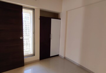 Bedroom in 1 BHK Apartment at Sundar Sarovar Complex, Mira Road East – for Sale